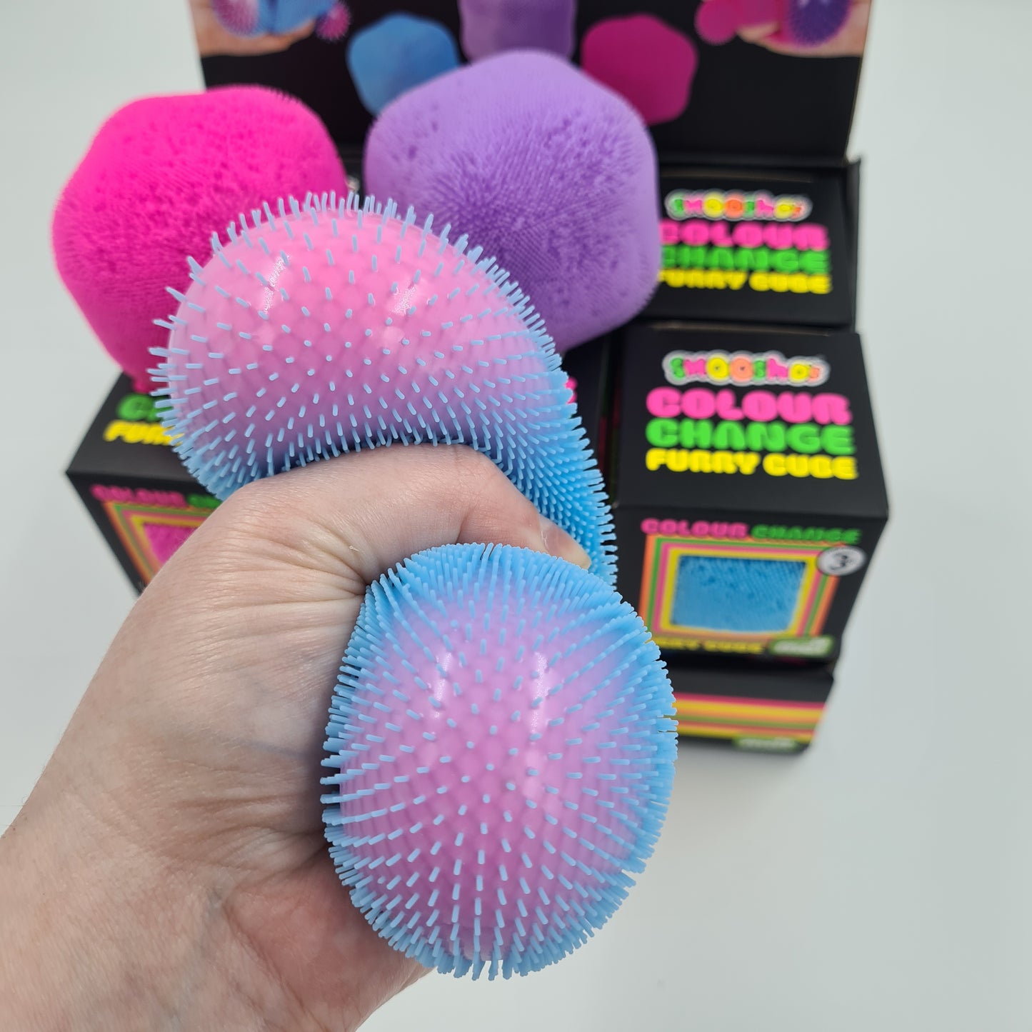 Smoosho's Colour Change Furry Cube