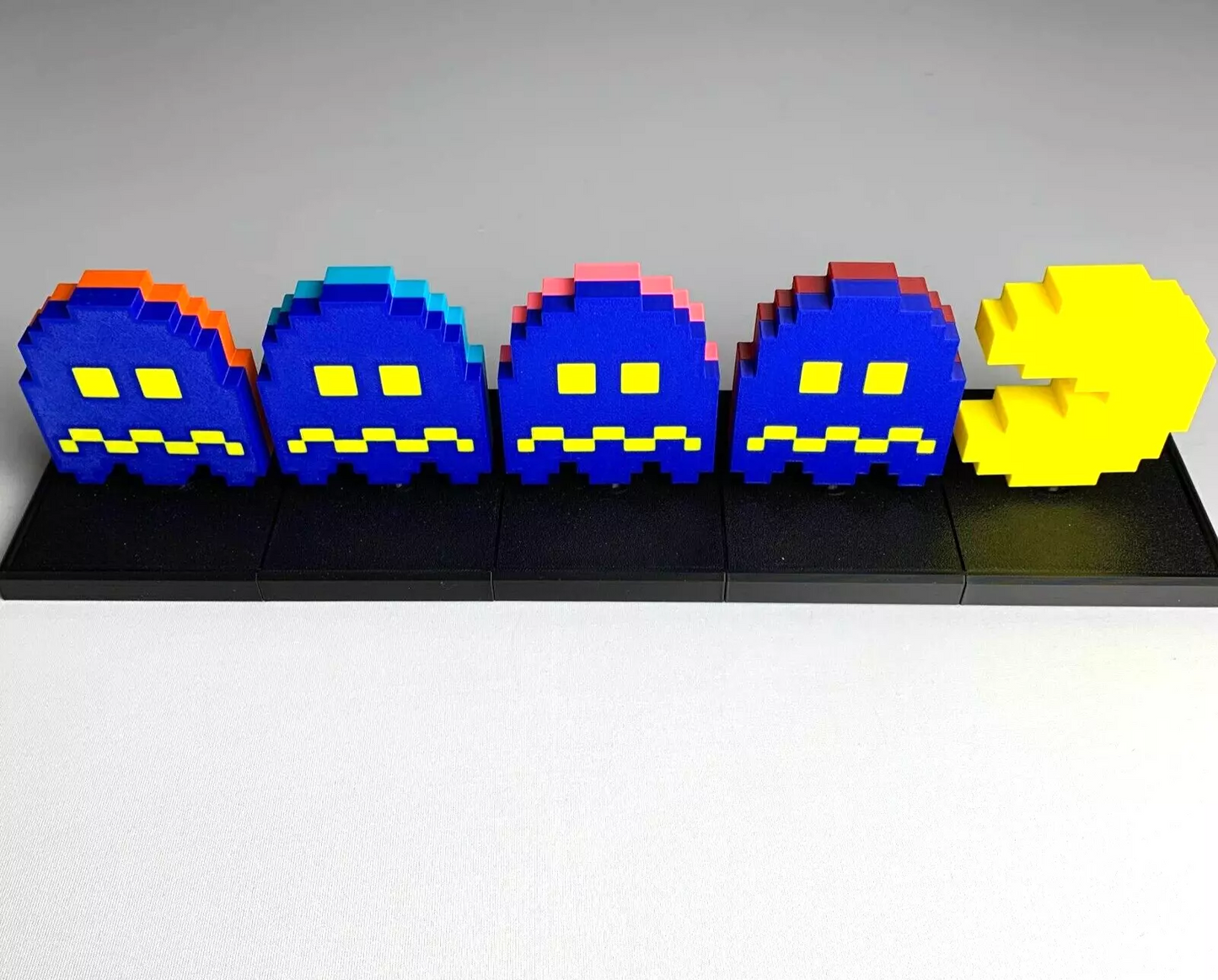 Pac-Man Chaser Mechanical Toy