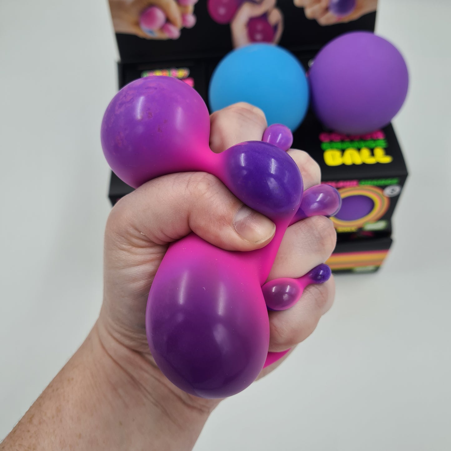 Smoosho's Colour Change Ball